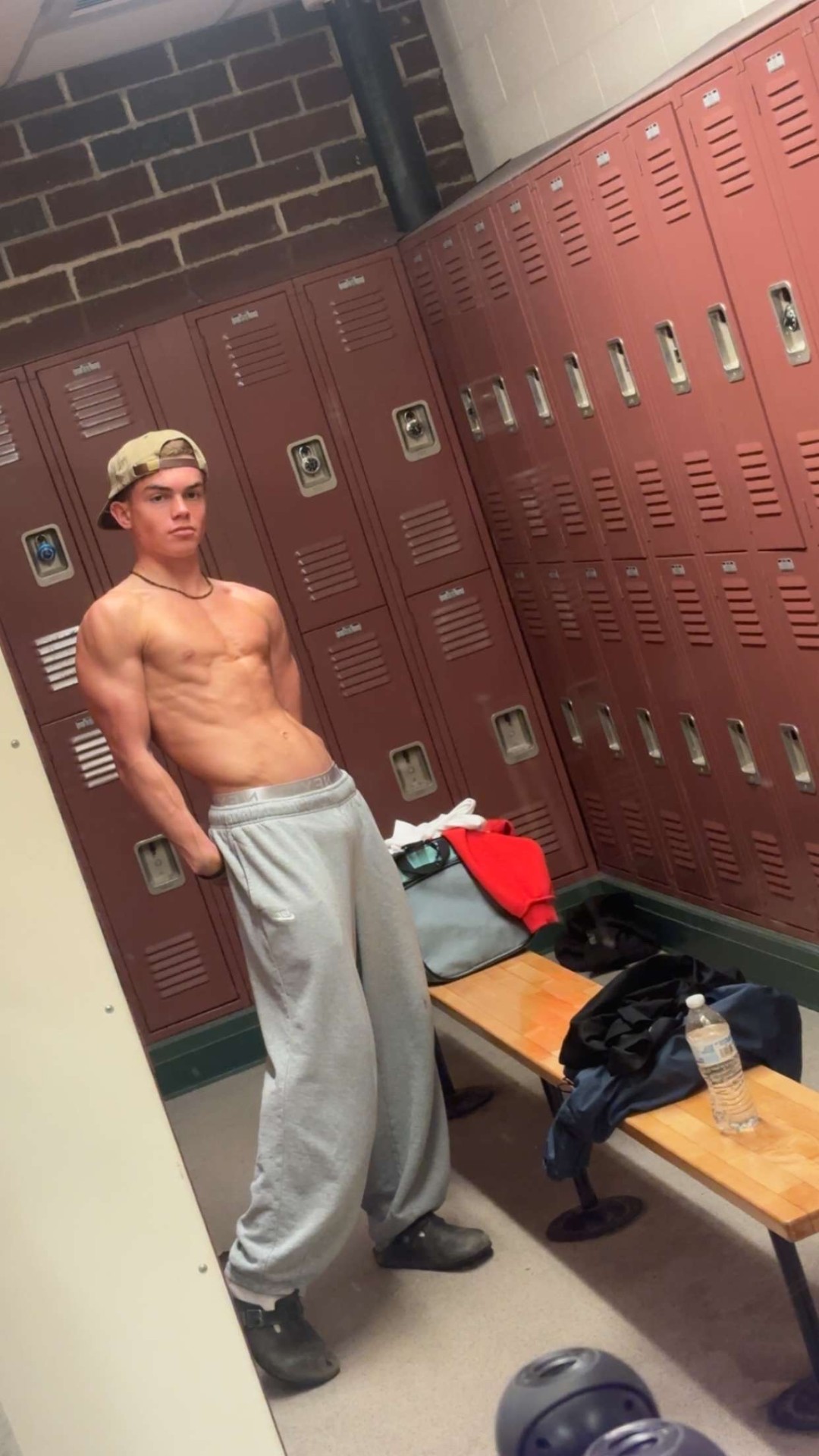 Henry — week 6. 140 lb, abs out, sweats hanging different.